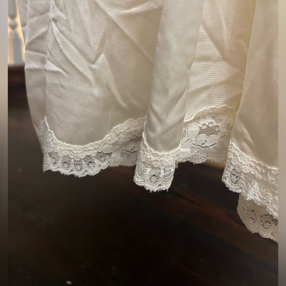 Sears Vintage Ivory 'The Doesn't Slip' full length chemise 40 - Picture 4 of 9